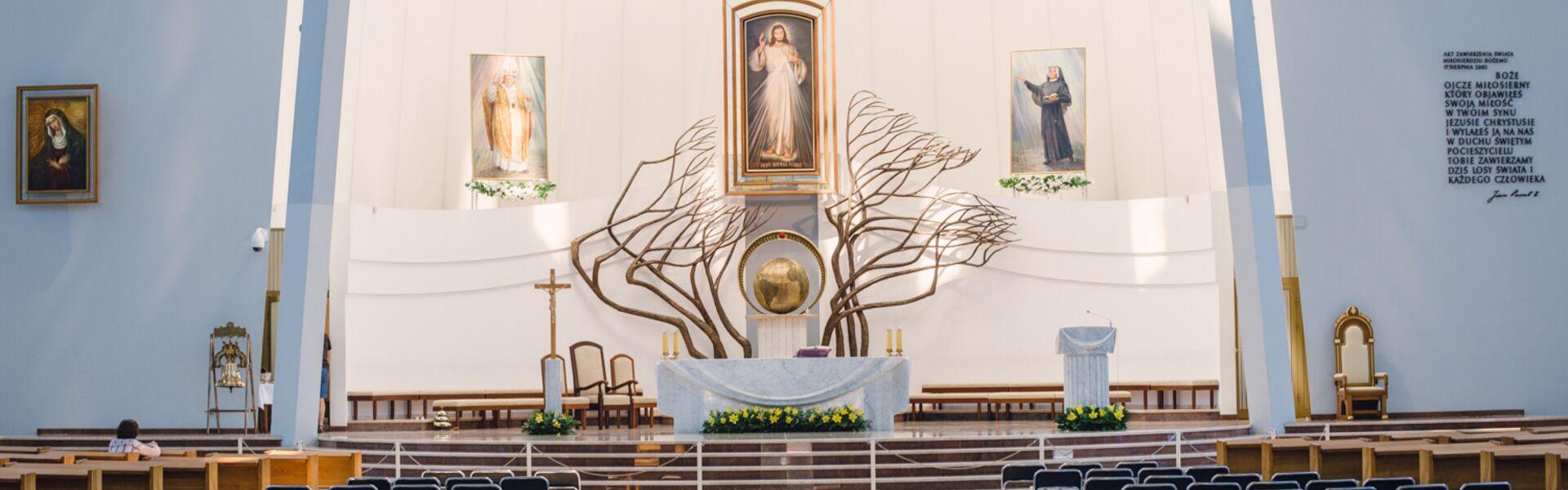 Sanktuarium Miłosierdzia Bożego - ołtarz