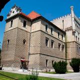 Bild: Widok z ukosa Zamek na Mirowie Książ Wielkim